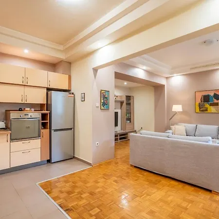 Spacious And Retreat Appartement *