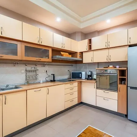 Spacious And Retreat