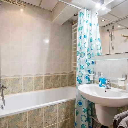 Spacious And Retreat Appartement *