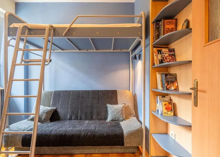 Spacious And Retreat Sofya