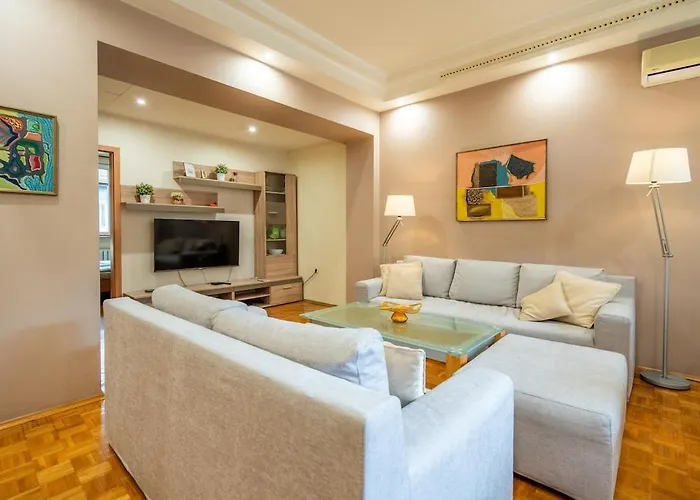 Spacious And Retreat * ソフィア