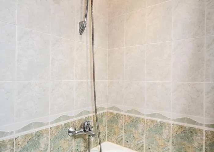 Daire Spacious And Retreat