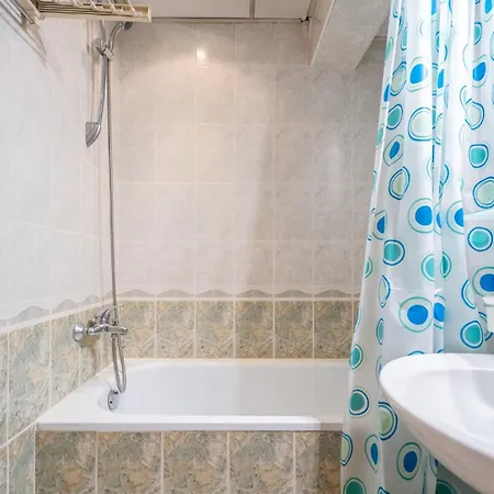 Spacious&central Retreat